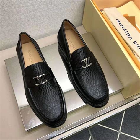 Louis Vuitton major loafer black